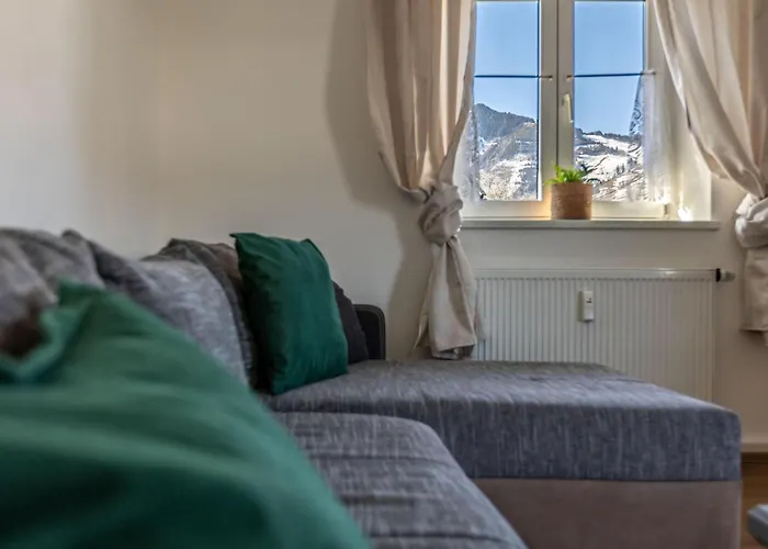 Lovely Rita, アパート カプルーン