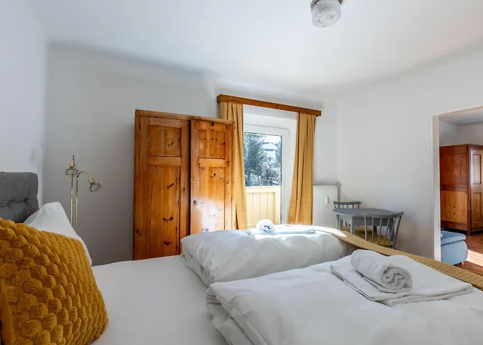 Lovely Rita, アパート *